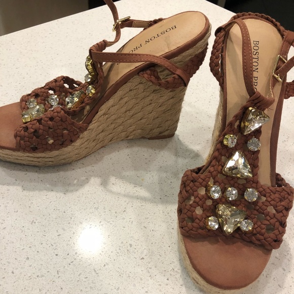 Cute Embellished Boston Proper Wedge Sandals! - Picture 4 of 5